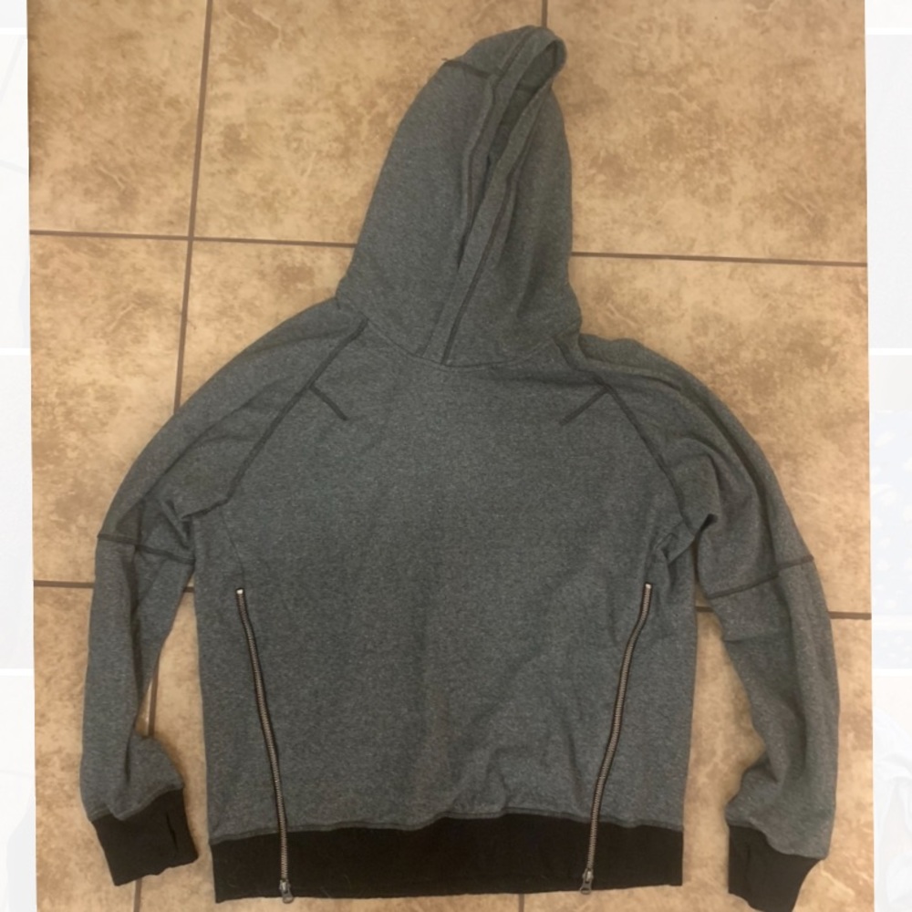 Lululemon Zipper Sweatshirt